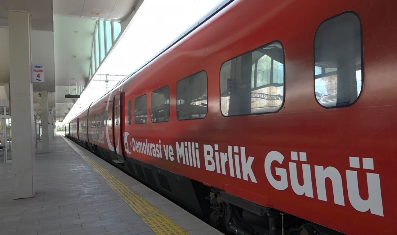 15 Temmuz Demokrasi ve Milli Birlik Treni, Eskişehir’den İstanbul’a yola çıktı