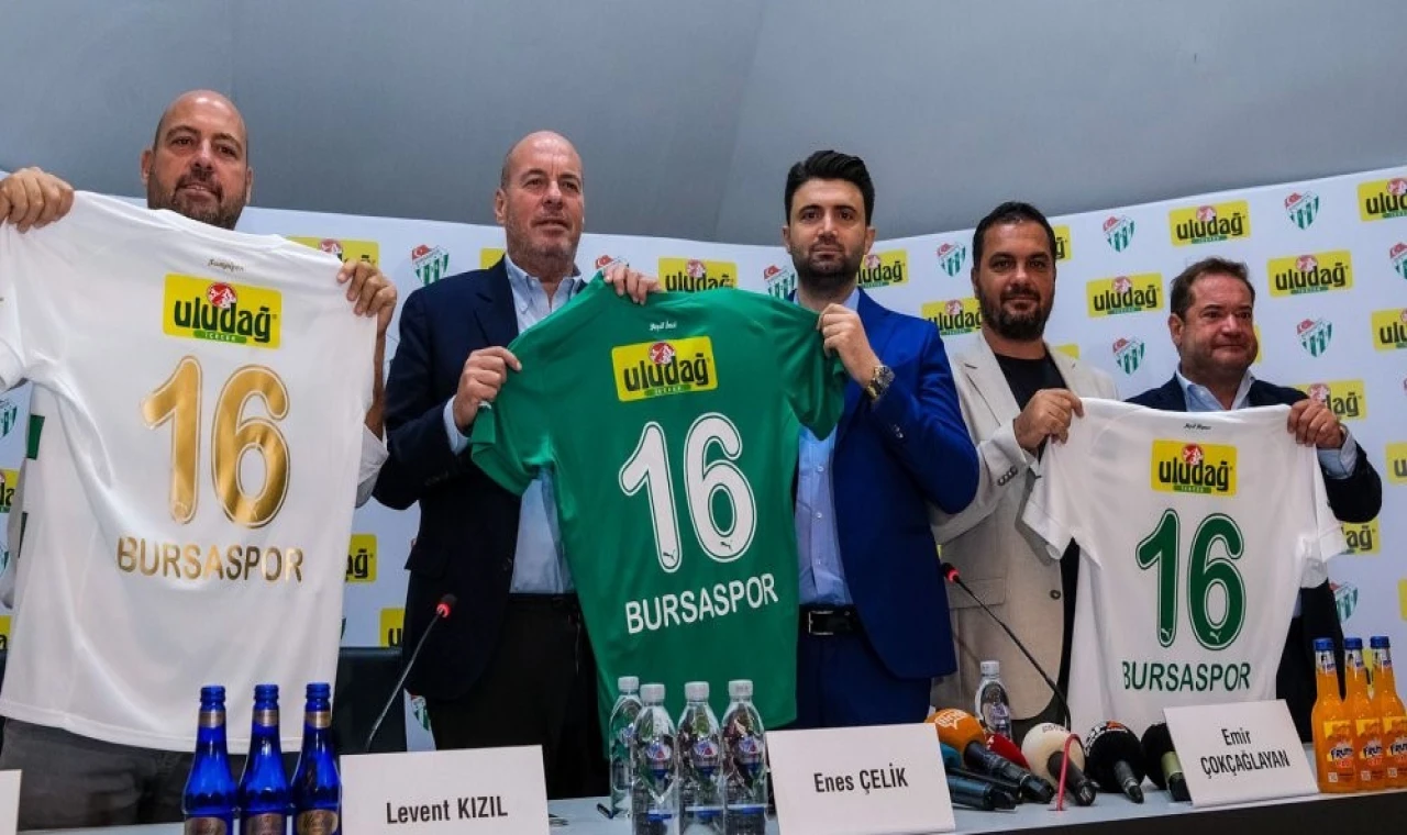 Bursaspor’un sırt sponsoru Uludağ İçecek oldu