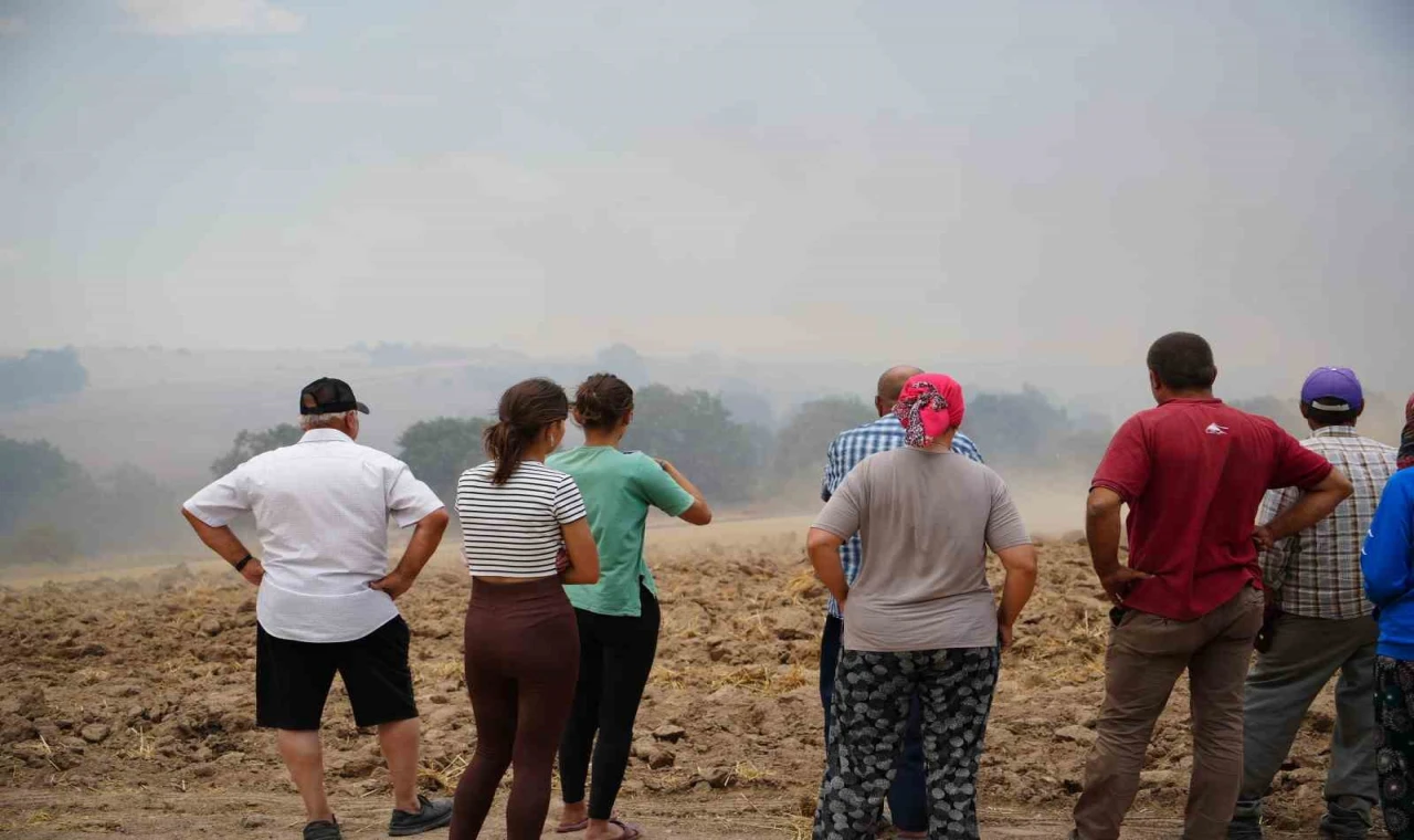 Edirne’deki orman yangınına havadan ve karadan müdahale sürüyor