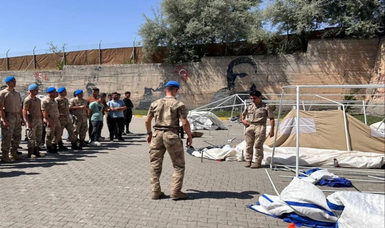 Elazığ’da jandarma personeline acil durum eğitimi