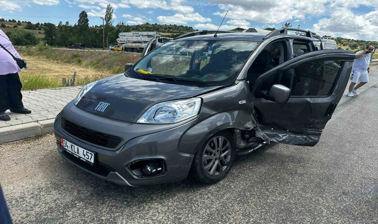 Giresun’da trafik kazası: Aynı aileden 5 kişi yaralandı