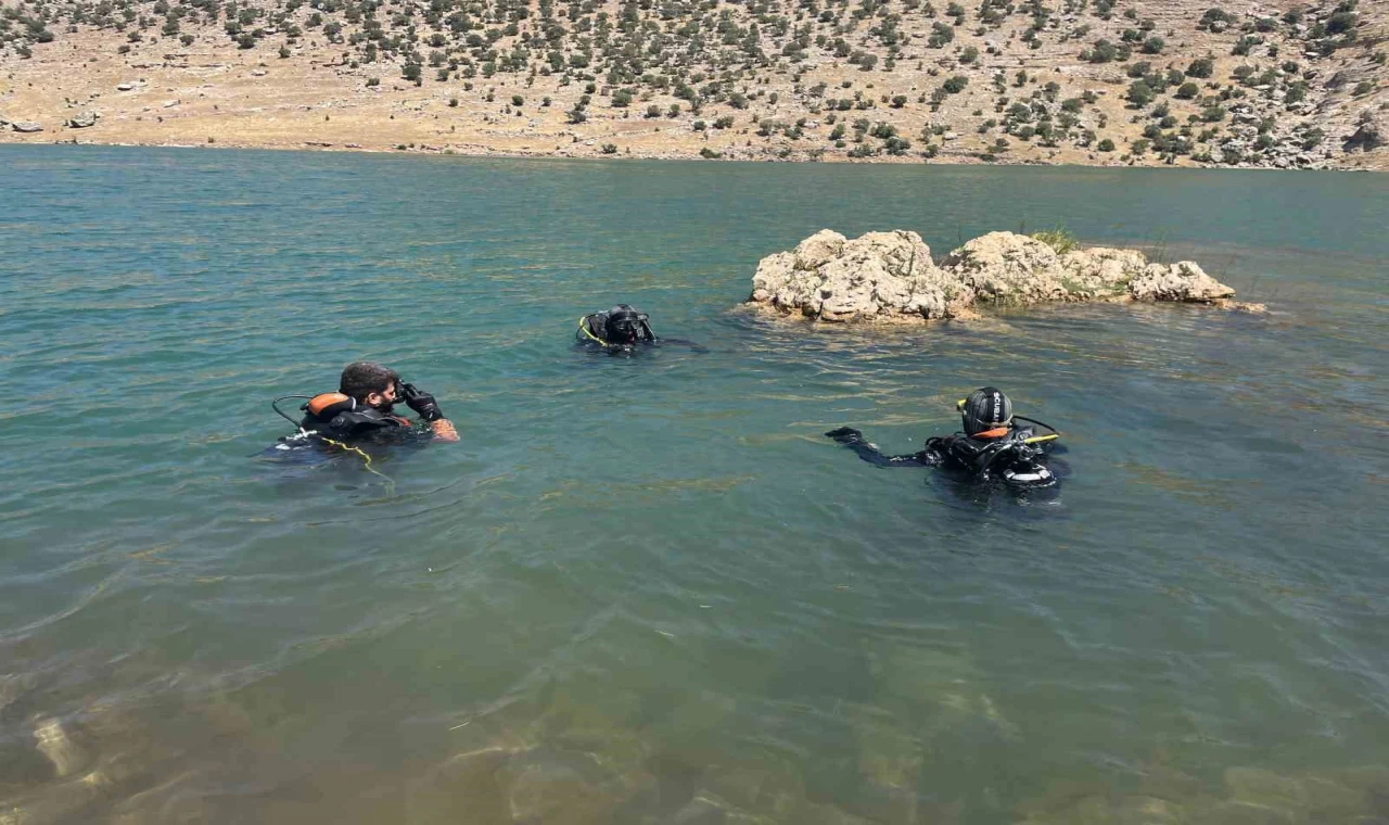 İtfaiyeden su altı arama kurtarma eğitimi