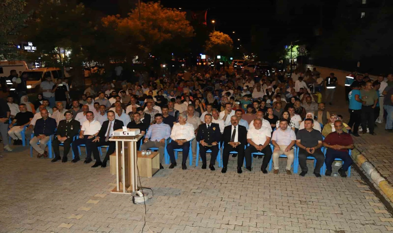 Kahta’da 15 Temmuz Demokrasi ve Milli Birlik Günü etkinlikleri düzenlendi