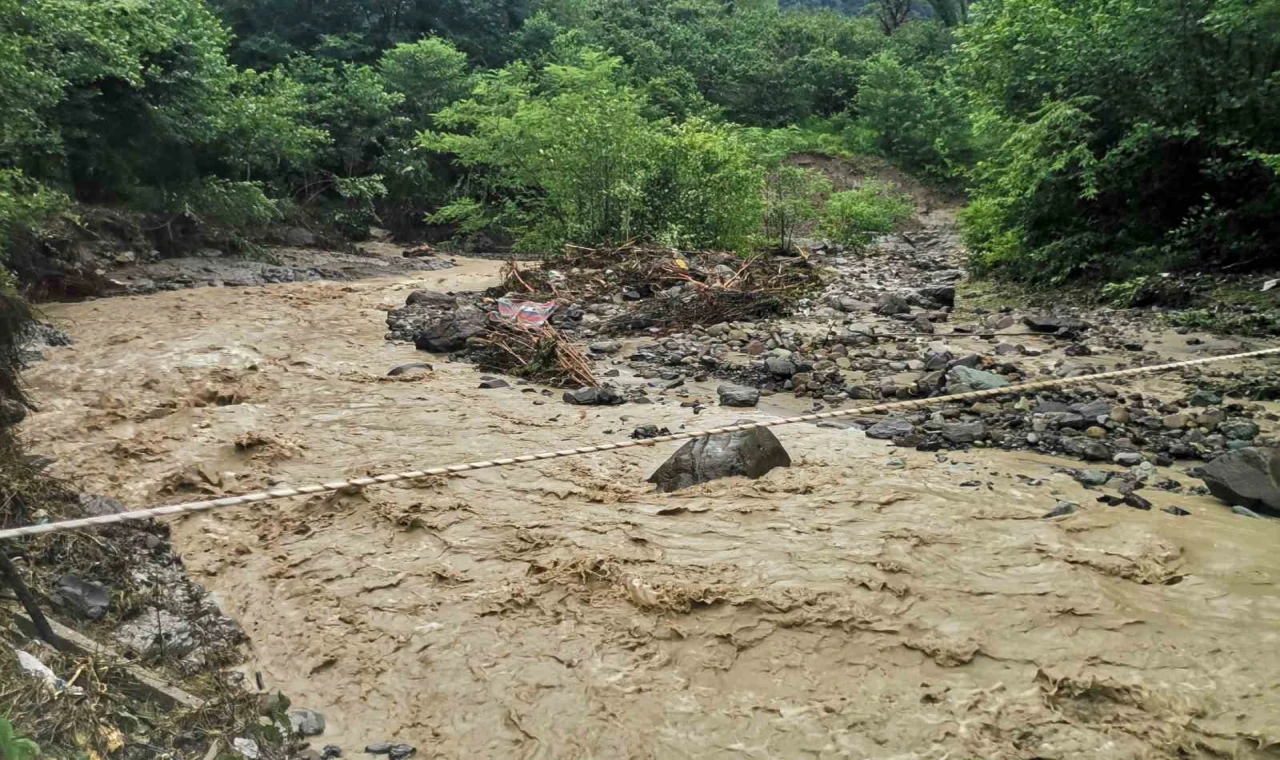 Ordu’da sel sularına kapılan yaşlı kadın hayatını kaybetti