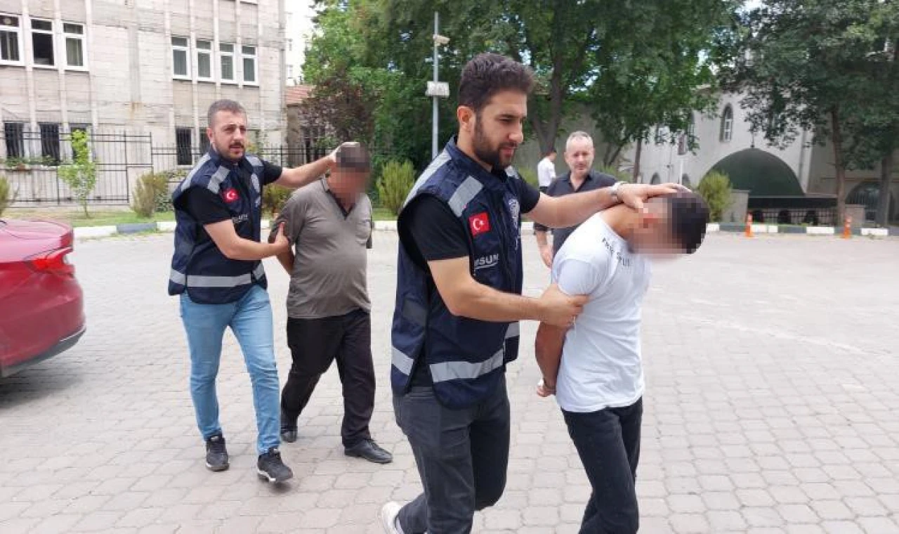 Samsun’da ele geçen 19 bin 558 hapla ilgili 3 kişi adliyede