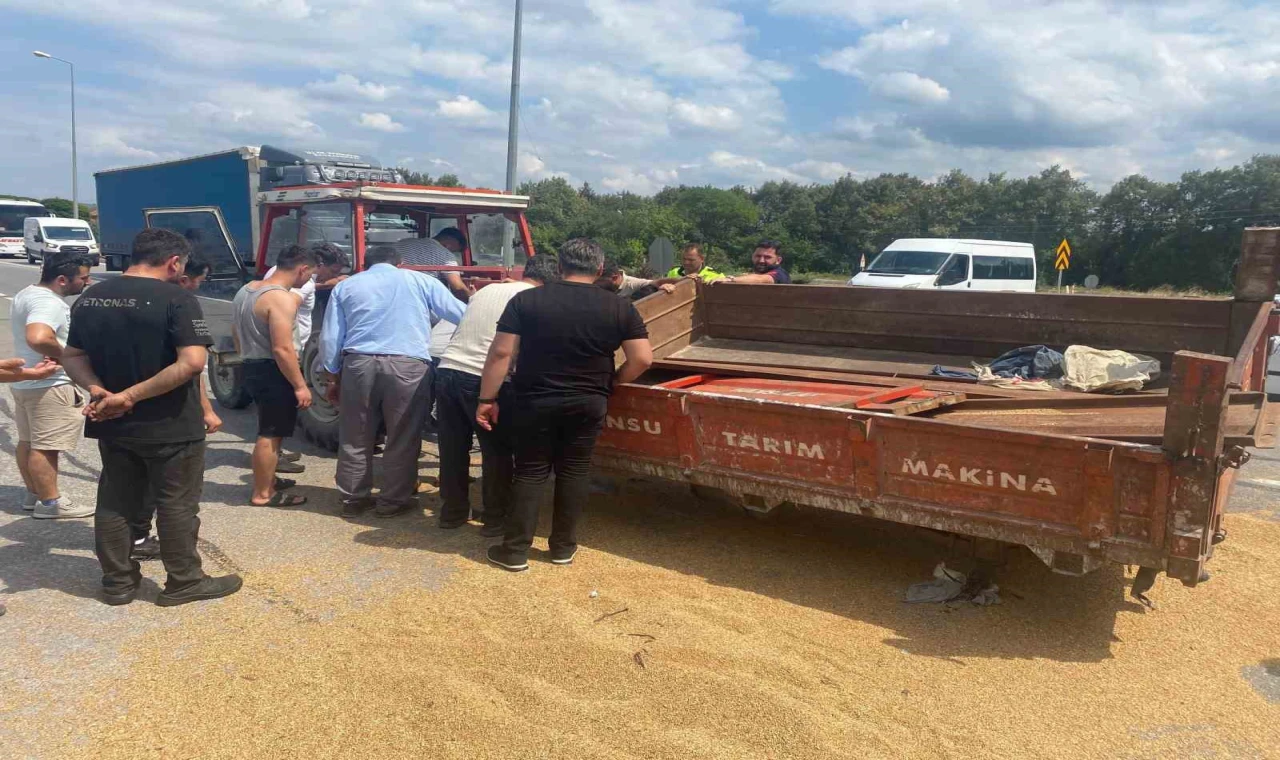 Samsun’da traktör ile otomobil çapıştı: 3 yaralı