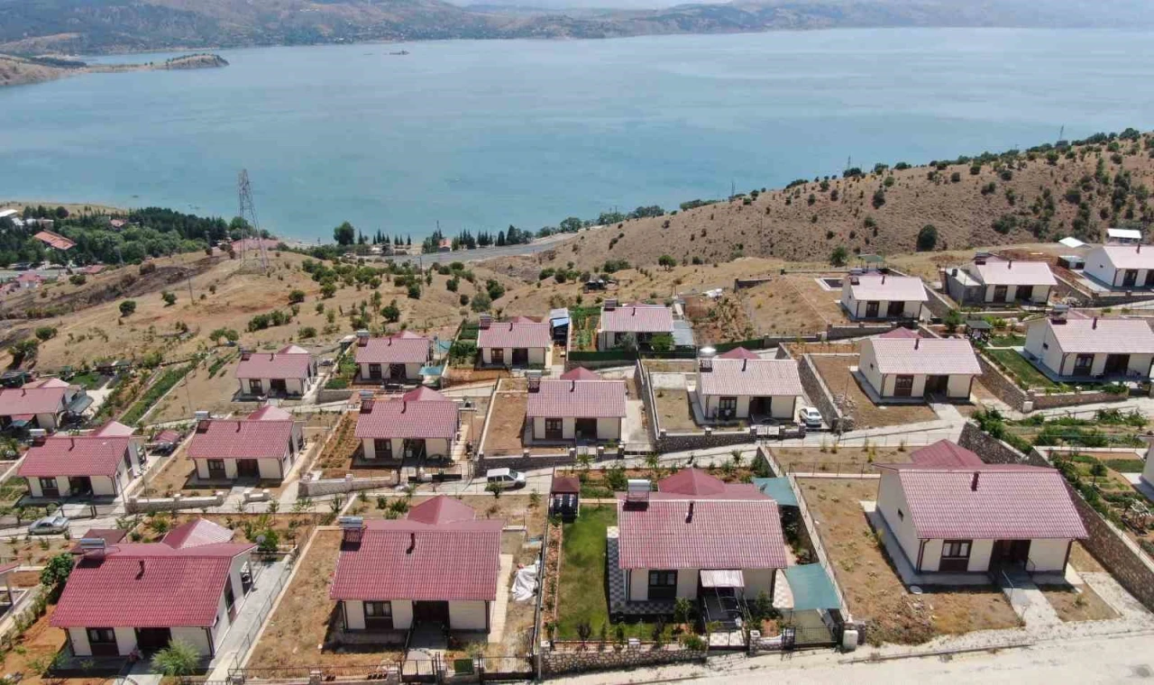 Tatil sitesi değil, çelik konstrüksiyonlu TOKİ konutları