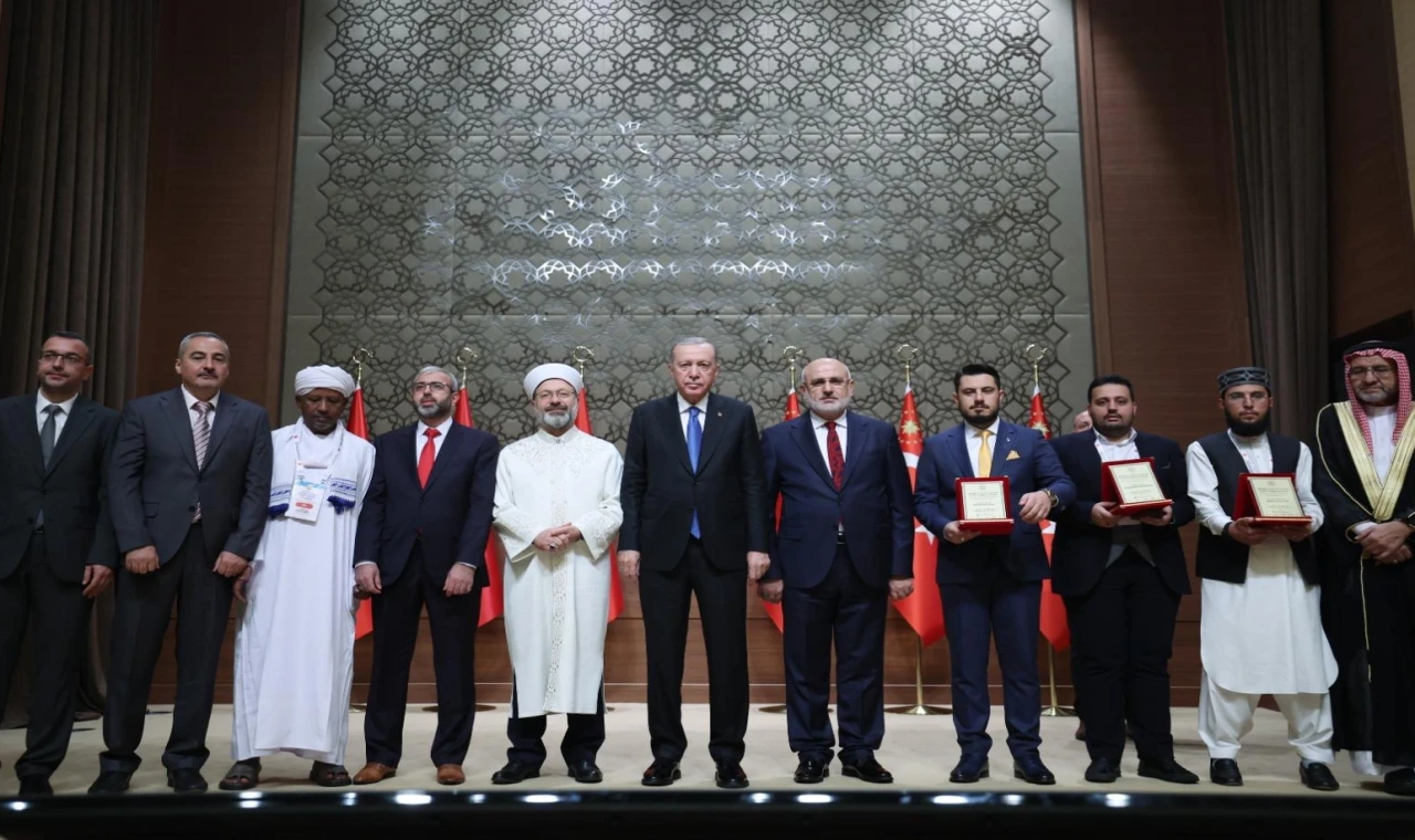 Hafızlık ve Kur’an-ı Kerim’i Güzel Okuma Yarışması’nda ödüller sahiplerini buldu