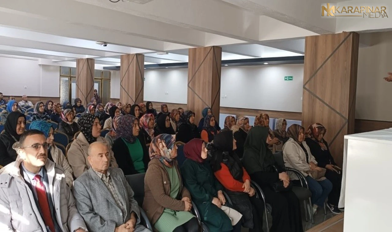 Karapınar'da Uyuşturucu ile Mücadele Bilgilendirme toplantısı düzenlendi