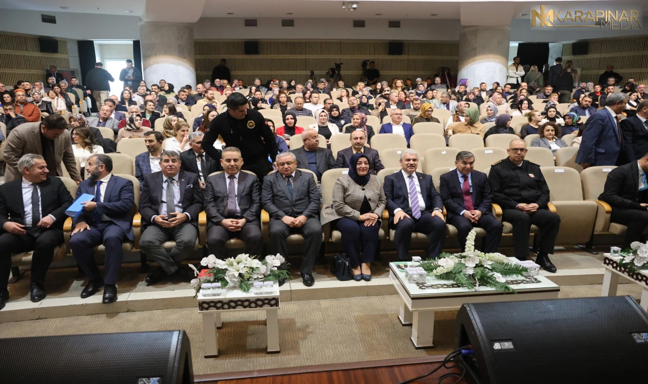 Konya’da “En İyi Narkotik Polisi Anne” semineri düzenlendi