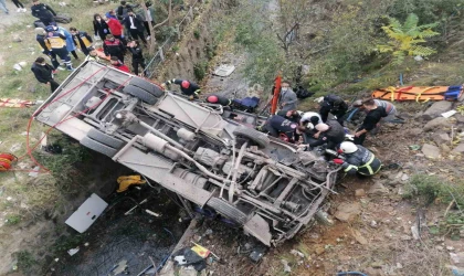 5 kişinin öldüğü öğrenci servisi kazasının duruşması görülmeye devam etti