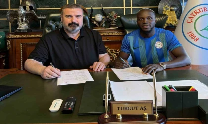 Çaykur Rizespor, Ali Sowe’yi renklerine bağladı