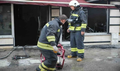 Edirne’de bakım ve onarım servisi alevlere teslim oldu