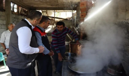 Erzurum’da dutun pekmeze yolculuğu sürüyor