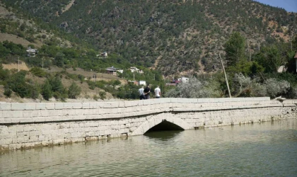 Gümüşhane’de mahalleli ‘mevsimlik köprü’ için çözüm istiyor