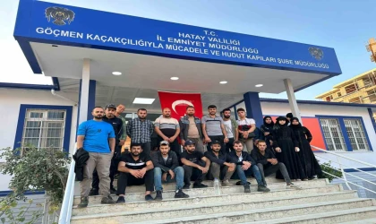 Hatay’da 28 kaçak göçmen yakalandı