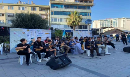 İstanbul’da ”Kazakistan Milli Dombra Günü” kutlandı