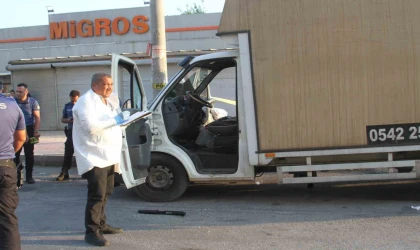 Kaza yapıp kaçtı, önce çevreye sonra kendi kalbine ateş etti