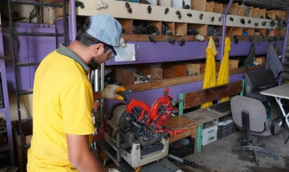 Keçiören Belediyesi park ve bahçelerin ihtiyacına yönelik yenileme çalışmaları yürütüyor