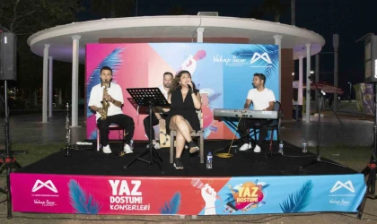 Mersinliler ’Yaz Dostum’ konserleriyle müziğe doyuyor