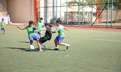 Minikler Pişmaniye Cup Futbol Turnuvasında kıyasıya mücadele etti