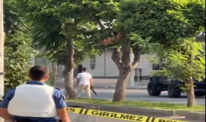 Polis merkezi önündeki pompalı şahsın vurulma anı kamerada