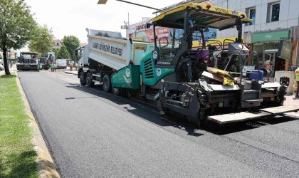 Şehrin en yoğun caddelerinden biri olan Sedat Kirtetepe yenilendi