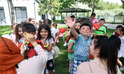 Talas kazan, Gezici Kütüphane kepçe