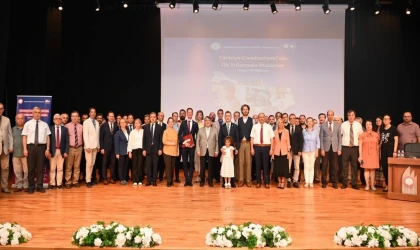 ”Türkiye Cumhuriyeti’nin İlk Yıllarında Macarlar Sergisi ve Konferansı” düzenlendi