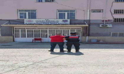 Uyuşturucu suçundan aranan şahıs yakalandı