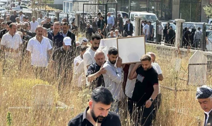 Yüksekova TSO Başkanı Timur Sevi gözyaşları arasında toprağa verildi